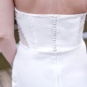 Robe de mariée fourreau bustier sirène avec traine et fleurs brodées, faite sur mesure en France