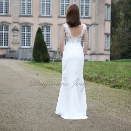 High slit sleeveless wedding dress with train, it has V neckline and V back