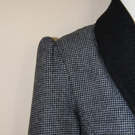 Single breasted shawl collar jacket with puff sleeves and fit and flare cut, made to measure